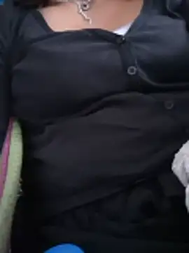 azucena1705 online show from 10-24-25, 03:19