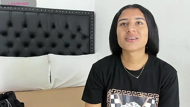 ScarlettVell online show from 09-09-25, 05:45