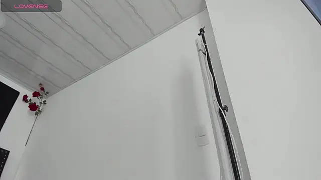 ScarlettVell online show from 10-15-25, 07:47