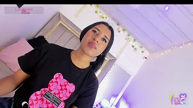 ScarlettVell online show from 03-31-26, 06:52