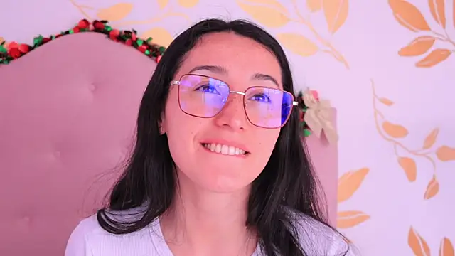 Ginevra esposito online show from 12-20-25, 12:45