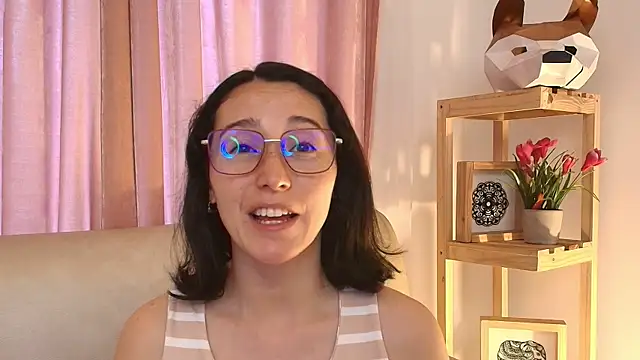 Ginevra esposito online show from 04-28-26, 12:32