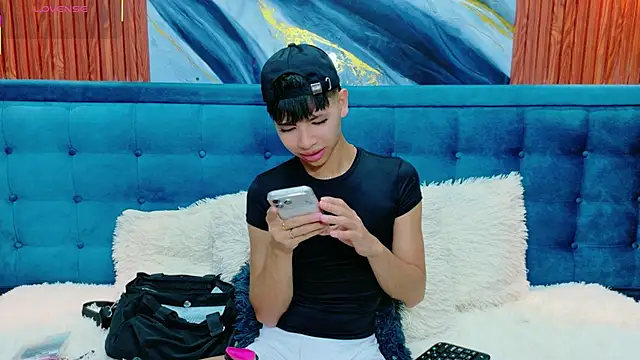 dilan 911 online show from 04-29-26, 06:58