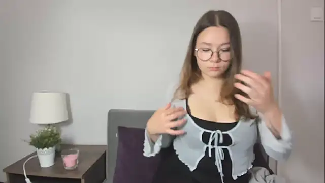 Snapshot of KatySensualy chatting on 09-22-25, 06:48 KatySensualy online show from 09-22-25, 06:48