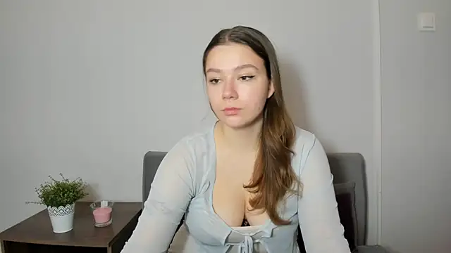 Snapshot of KatySensualy chatting on 10-31-25, 01:12 KatySensualy online show from 10-31-25, 01:12