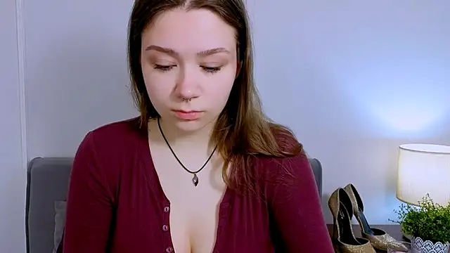 Snapshot of KatySensualy chatting on 03-28-26, 07:08 KatySensualy online show from 03-28-26, 07:08