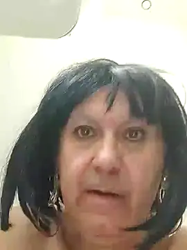 Emily de Carla online show from 06-04-26, 06:19