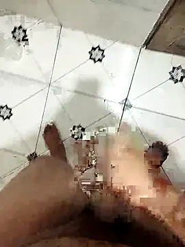 Snapshot of dsvrsa chatting on 10-04-25, 11:52 dsvrsa online show from 10-04-25, 11:52