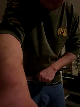 Snapshot of Attila120 chatting on 12-05-25, 01:47 Attila120 online show from 12-05-25, 01:47