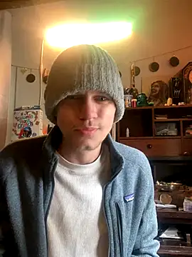 XanderOzzz online show from 10-25-25, 06:35