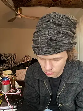 XanderOzzz online show from 02-12-26, 01:50