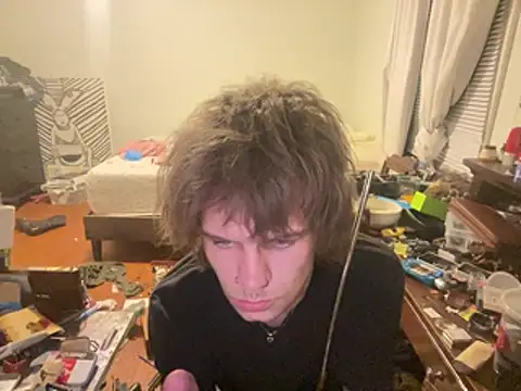 XanderOzzz online show from 05-18-26, 04:40