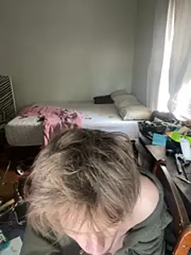 XanderOzzz online show from 05-18-26, 04:46