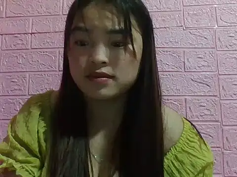 Snapshot of Loc_al chatting on 10-12-25, 02:21 Loc al online show from 10-12-25, 02:21