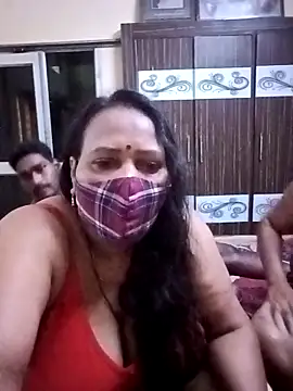 LoveOnStream online show from 02-19-26, 06:53