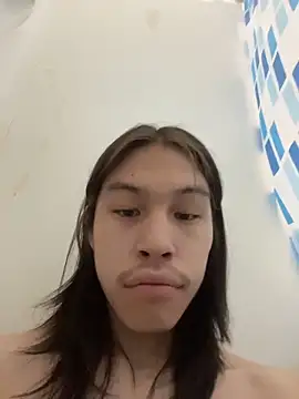 Snapshot of heytherepeoples717 chatting on 02-16-26, 11:17 heytherepeoples717 online show from 02-16-26, 11:17