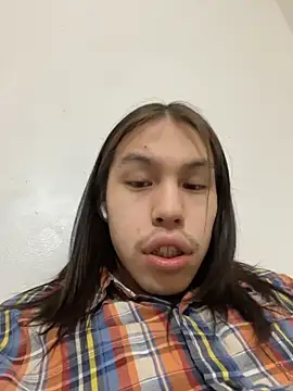 Snapshot of heytherepeoples717 chatting on 03-14-26, 07:14 heytherepeoples717 online show from 03-14-26, 07:14