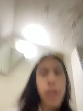 Snapshot of heytherepeoples717 chatting on 03-22-26, 08:18 heytherepeoples717 online show from 03-22-26, 08:18