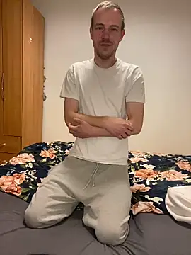 Skinny0150 online show from 04-28-26, 09:20