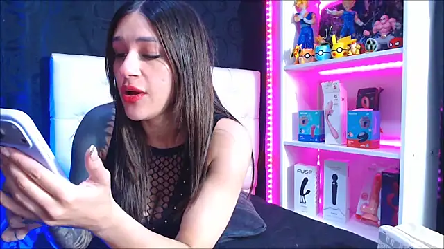 Snapshot of sexloversxxxXX chatting on 05-12-26, 04:20 sexloversxxxXX online show from 05-12-26, 04:20