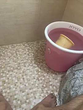 Snapshot of saumon3022 chatting on 10-04-25, 06:00 saumon3022 online show from 10-04-25, 06:00