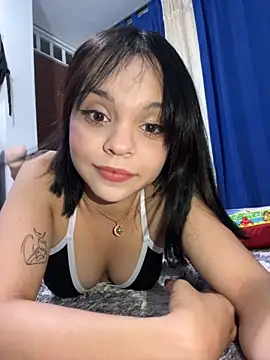 Snapshot of Clara_Luu chatting on 11-30-25, 11:20 Clara Luu online show from 11-30-25, 11:20