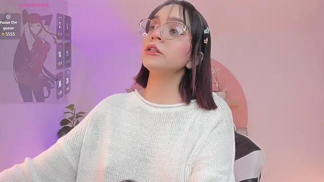 Clara Luu online show from 07-10-26, 03:00
