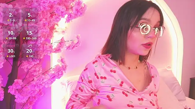 Clara Luu online show from 07-29-26, 02:32