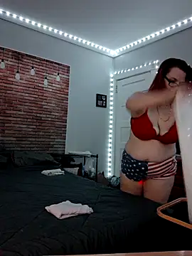 queenpeaches121 online show from 10-13-25, 10:37