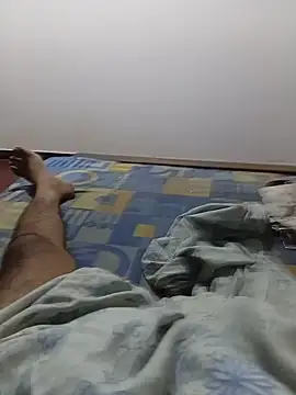 Snapshot of ceyloanboy chatting on 07-13-26, 07:38 ceyloanboy online show from 07-13-26, 07:38