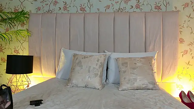 elsa gb online show from 05-14-26, 03:24
