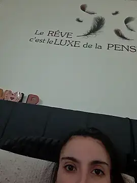 Snapshot of Michou02xXx chatting on 03-11-26, 12:22 Michou02xXx online show from 03-11-26, 12:22