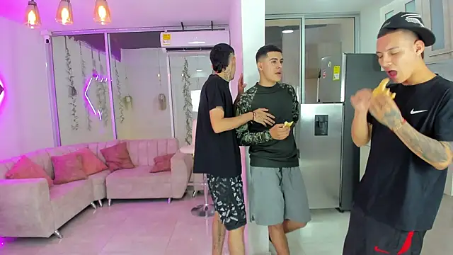 Snapshot of Warrios_teams chatting on 09-09-25, 05:40 Warrios teams online show from 09-09-25, 05:40