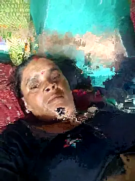 Snapshot of Hot_rewi chatting on 11-02-25, 03:53 Hot rewi online show from 11-02-25, 03:53