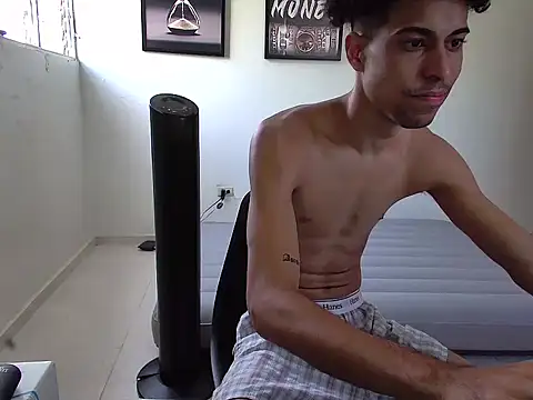 Dollarhot30 online show from 09-29-25, 01:38