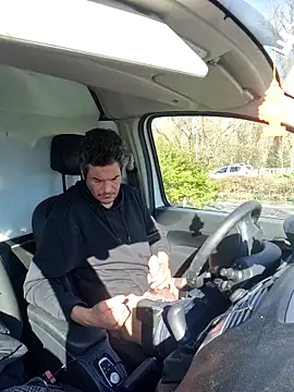 Snapshot of twitshe chatting on 03-13-26, 08:43 twitshe online show from 03-13-26, 08:43