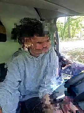 twitshe online show from 04-28-26, 12:54