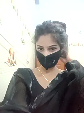 Hot-Soniya733 online show from 11-05-25, 07:25