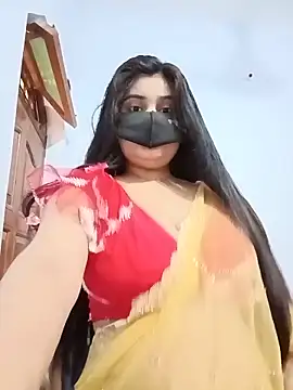 Snapshot of Hot-Soniya733 chatting on 06-08-26, 08:15 Hot-Soniya733 online show from 06-08-26, 08:15
