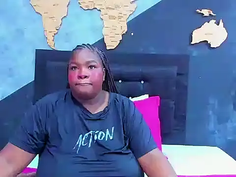 Maiam  Rossi online show from 10-28-25, 12:19