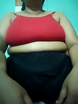 Snapshot of jenyfer709 chatting on 03-14-26, 11:43 jenyfer709 online show from 03-14-26, 11:43