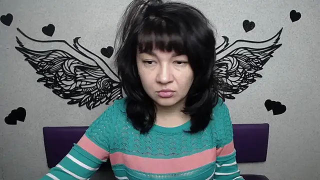 Snapshot of SelenaFly chatting on 09-30-25, 05:12 SelenaFly online show from 09-30-25, 05:12