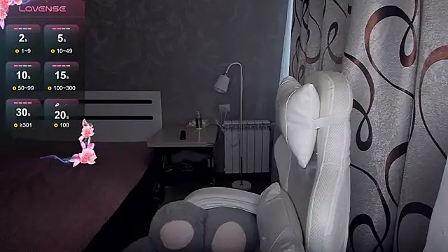 Snapshot of KiraKrox chatting on 02-24-26, 09:18 KiraKrox online show from 02-24-26, 09:18