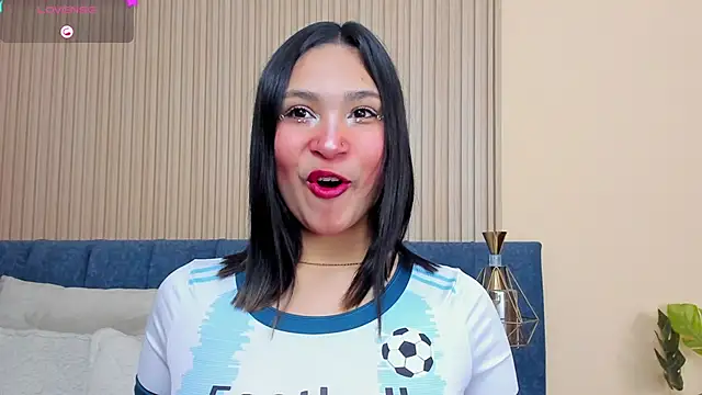 Snapshot of angel_ponce chatting on 09-17-25, 07:15 angel ponce online show from 09-17-25, 07:15