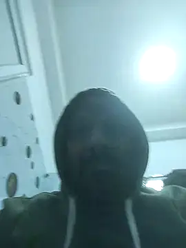 Snapshot of Chathutharu chatting on 11-06-25, 02:51 Chathutharu online show from 11-06-25, 02:51