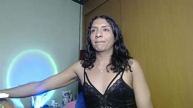 Galgadot3 online show from 12-20-25, 01:56