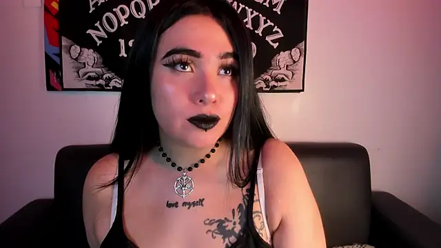 Snapshot of Lilith_Zenith chatting on 10-18-25, 02:58 Lilith Zenith online show from 10-18-25, 02:58