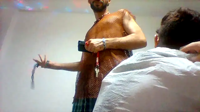 Snapshot of young_swisscouple chatting on 09-13-25, 06:40 young swisscouple online show from 09-13-25, 06:40