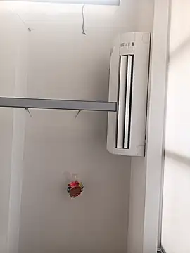 Snapshot of VJ17 chatting on 10-31-25, 04:57 VJ17 online show from 10-31-25, 04:57