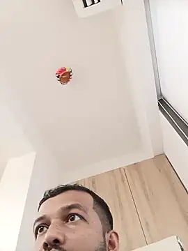 Snapshot of VJ17 chatting on 11-01-25, 04:58 VJ17 online show from 11-01-25, 04:58